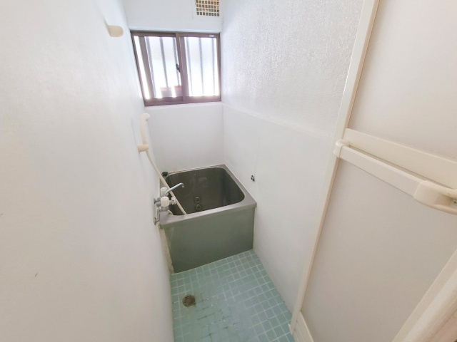 小園荘　南棟の浴室