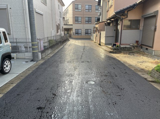【前面道路含む現地写真】 | ◆前面道路をアスファルト舗装しました◆現地（2025年11月）撮影