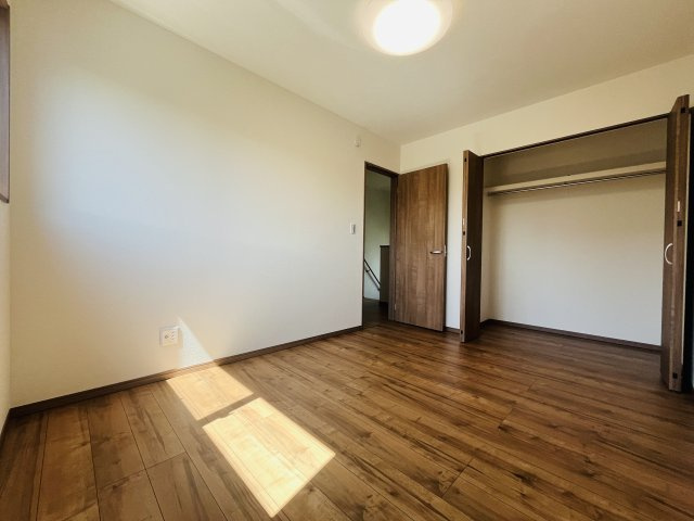 【子供部屋】 | 熊谷市上之第９期　ワイウッドコート　未入居戸建　全4棟　2号棟
