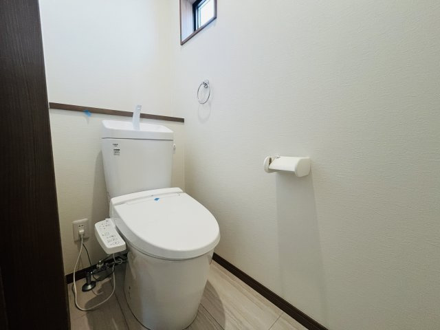 【トイレ】 | 熊谷市上之第９期　ワイウッドコート　新築戸建　全4棟　2号棟