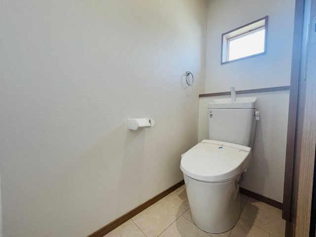 【トイレ】 | 熊谷市上之第９期　ワイウッドコート　新築戸建　全4棟　1号棟