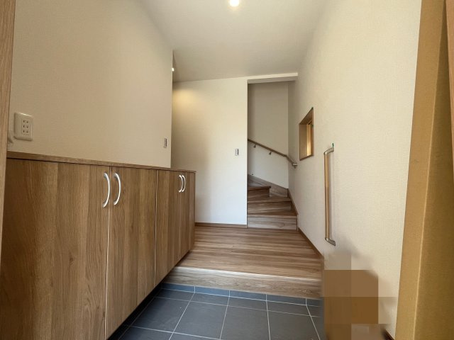 【玄関】 | 熊谷市上之第９期　ワイウッドコート　新築戸建　全4棟　1号棟