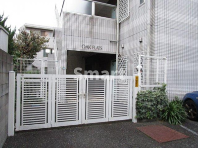 【エントランス】 | オークフラッツ