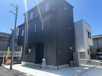 広島市中区江波二本松２丁目　新築一戸建て(全2棟)