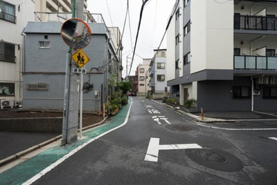 【前面道路含む現地写真】 | 墨田区東向島６丁目の売地