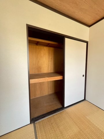 サニーハイツ北別府の収納