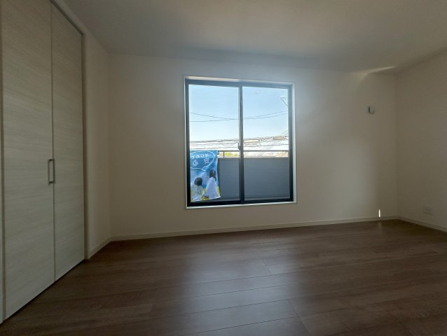 和泉市伏屋町1丁目新築戸建7号棟の洋室|洋室約7.5帖