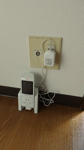 小金井市梶野町１丁目のアパートの設備|カラーモニターホン（移動式）