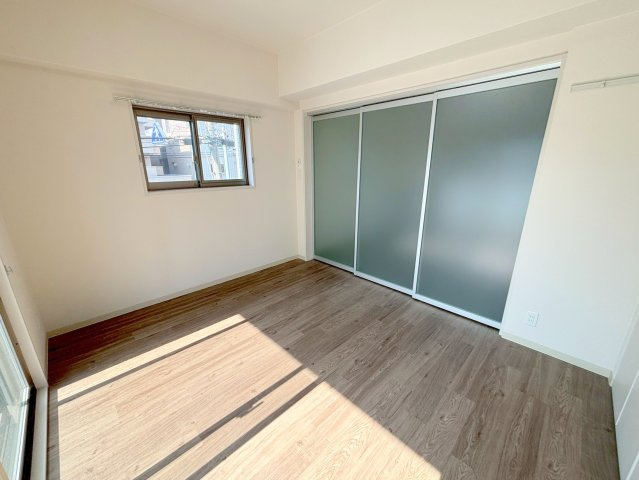 BRIGHT　CUBEの洋室