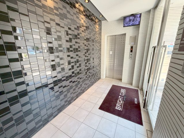 BRIGHT　CUBEのロビー