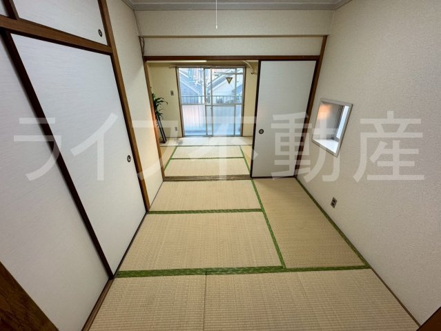 八戸ノ里グリーンハイツの居間・リビング|ゆったり過ごせる居間です