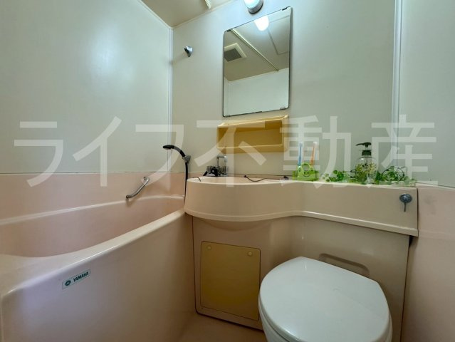 八戸ノ里グリーンハイツの浴室|落ち着いた空間のお風呂です