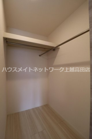 ヴィラ ラピスラズリの収納|収納