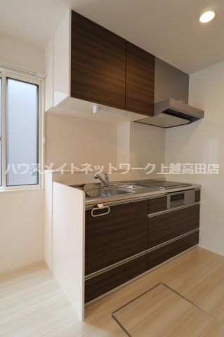 ヴィラ ラピスラズリのキッチン|キッチン