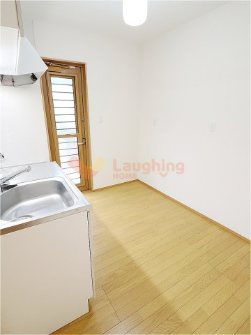 野中町徳瀬貸家の内装|きれいな内装です