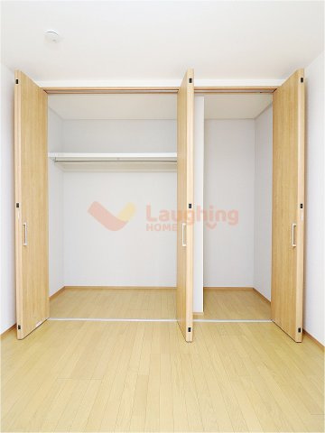 野中町徳瀬貸家の収納|小物を収納するのに便利です