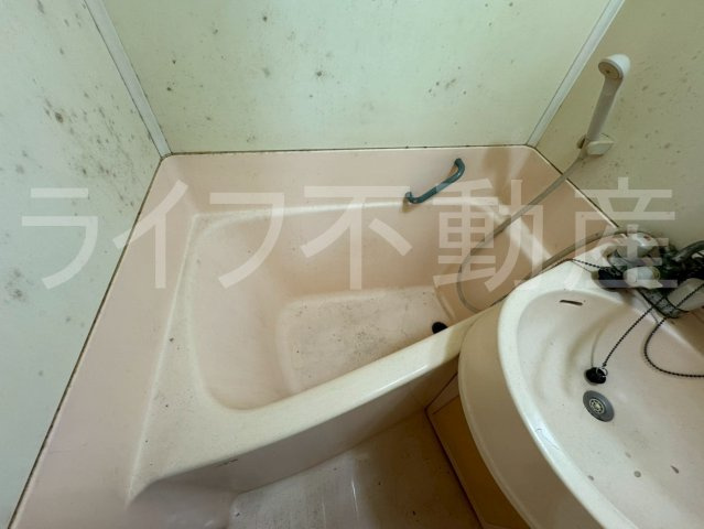 八戸ノ里グリーンハイツの浴室|お風呂です