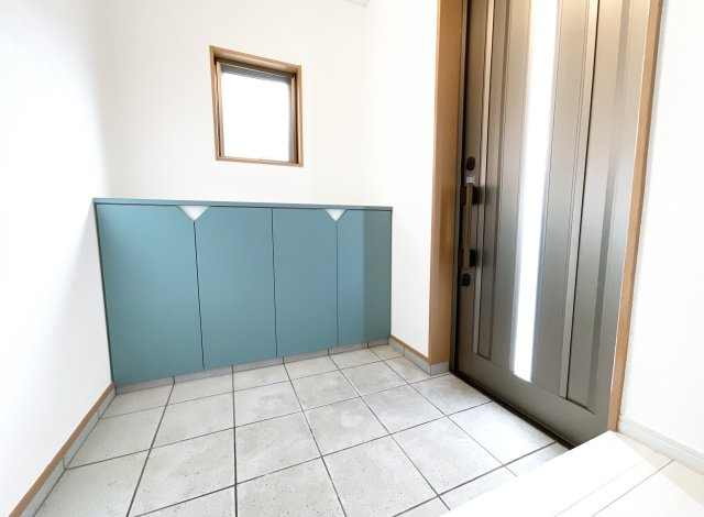 【玄関】 | 伏見区桃山紅雪町　中古戸建