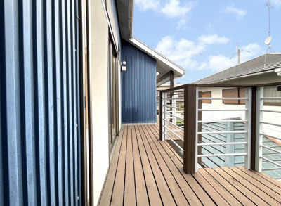 【バルコニー】 | 伏見区桃山紅雪町　中古戸建