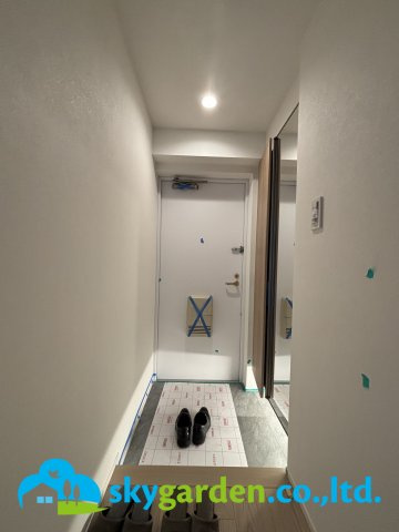 クリオ平塚松風壱番館の玄関