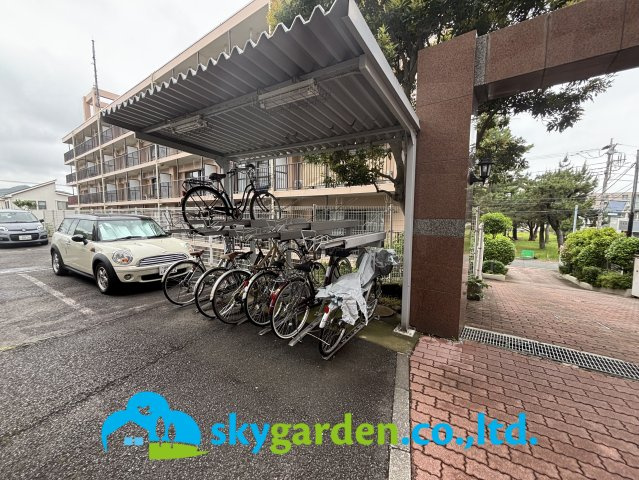 クリオ平塚松風壱番館の駐輪場