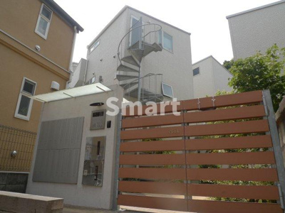 【エントランス】 | ロシェ沼袋