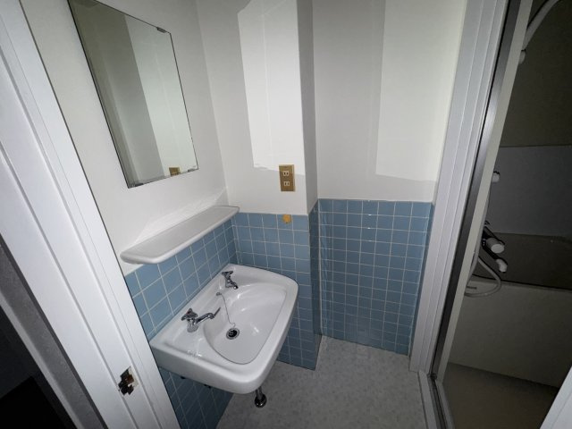 【洗面所】 | リビオン萩崎