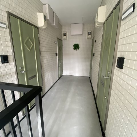 Belle Demeure若草のエントランス