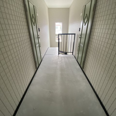 Belle Demeure若草のエントランス