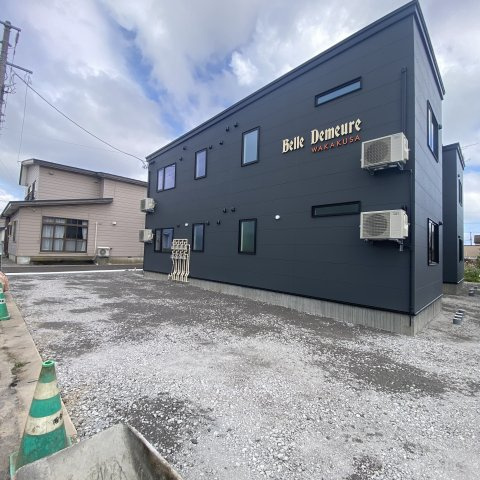 Belle Demeure若草の駐車場