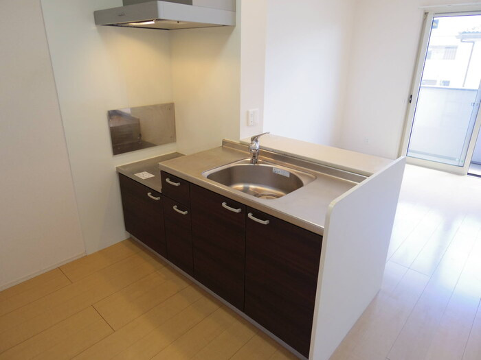 プラート Aのキッチン|カウンターキッチン(浄水器対応型水栓)