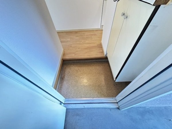 エミネンス高野台の玄関