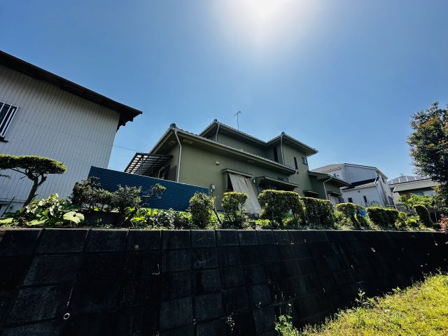 平塚市公所　敷地広々和風建築の中古戸建の外観