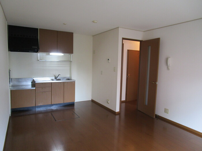 コンフォール竹松Ⅲ棟の居間・リビング|※室内画像は別号室のもの