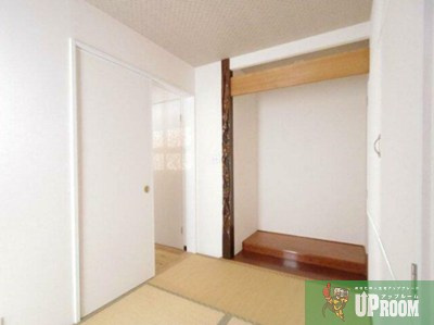 神屋町戸建貸家の収納