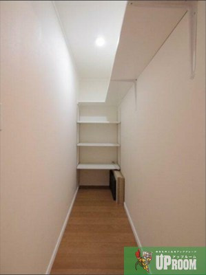 神屋町戸建貸家の内装
