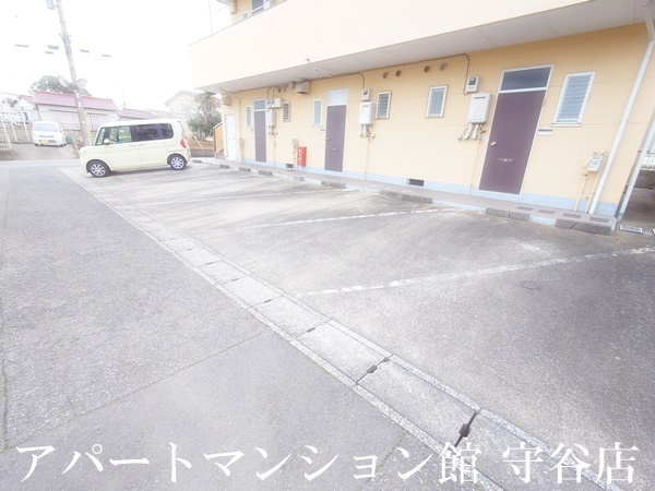 ＮＫハイツの駐車場