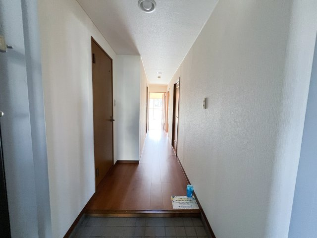 サンハイツ上町（１）の玄関