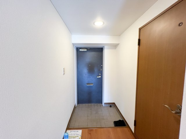 サンハイツ上町（１）の玄関