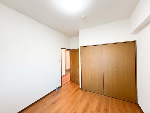 サンハイツ上町（１）の洋室