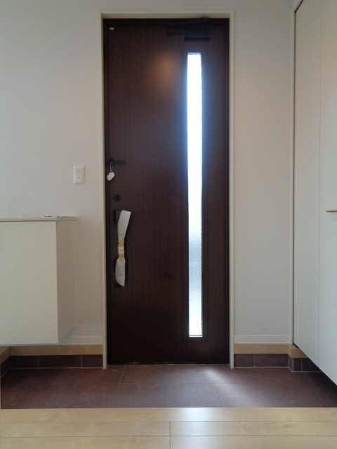 スマートハイムプレイス寒川一之宮戸建の玄関
