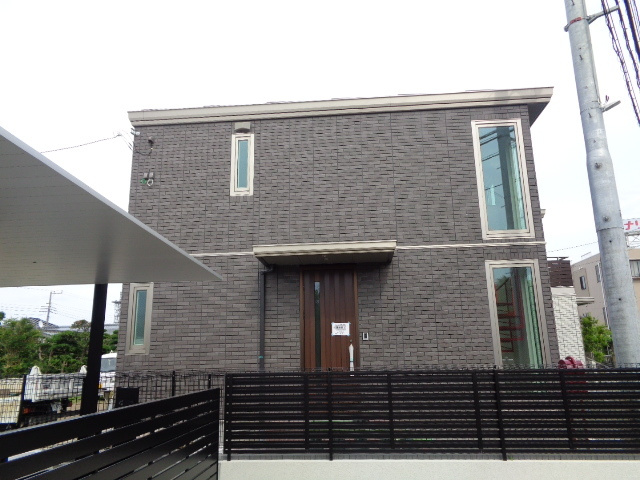 スマートハイムプレイス寒川一之宮戸建の駐車場