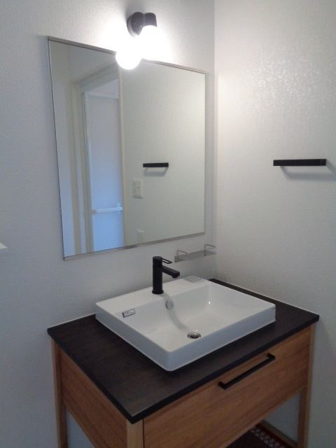 スマートハイムプレイス寒川一之宮戸建の洗面所