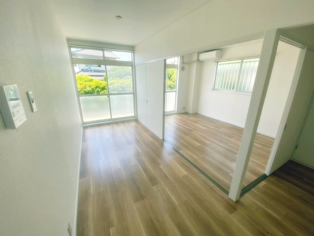 シャンテ中山の居間・リビング|リビングです