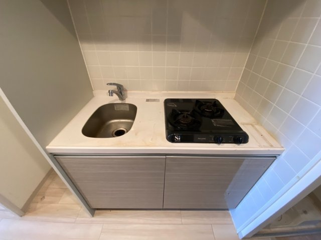 クリスタルグランツ梅田2のキッチン