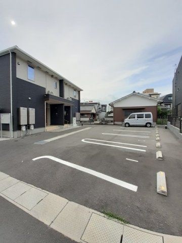 Ｋ’ｓ　シエージィ　Ａの駐車場