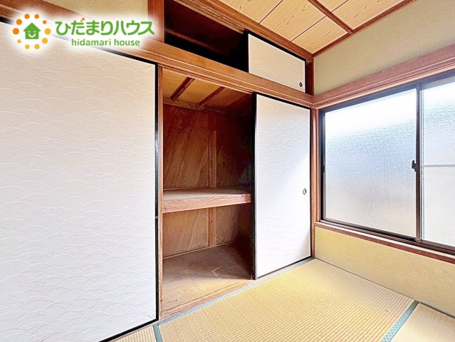 【収納】 | 笠間市旭町　中古戸建 | 室内には収納スペースもあり、衣類や小物類をたっぷり収納可能。お部屋をより広くお使いいただけます。