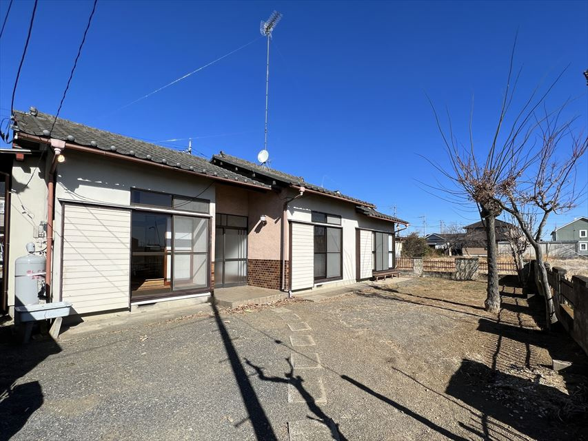 鷲宮貸家の外観