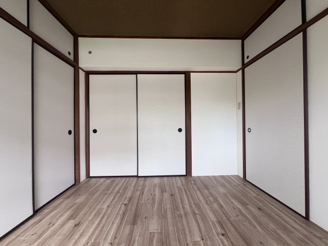 ビレッジハウス志染6号棟の洋室