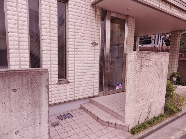 オーヴェストコートのエントランス